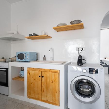 Blackrock Suites Karterados  Dış mekan fotoğraf
