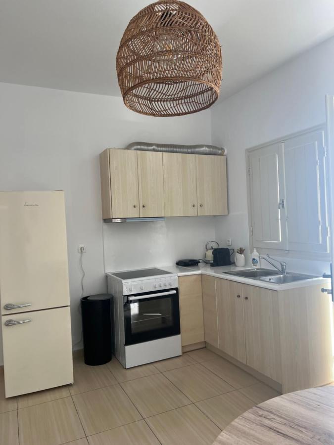 Blackrock Suites Karterados  Dış mekan fotoğraf