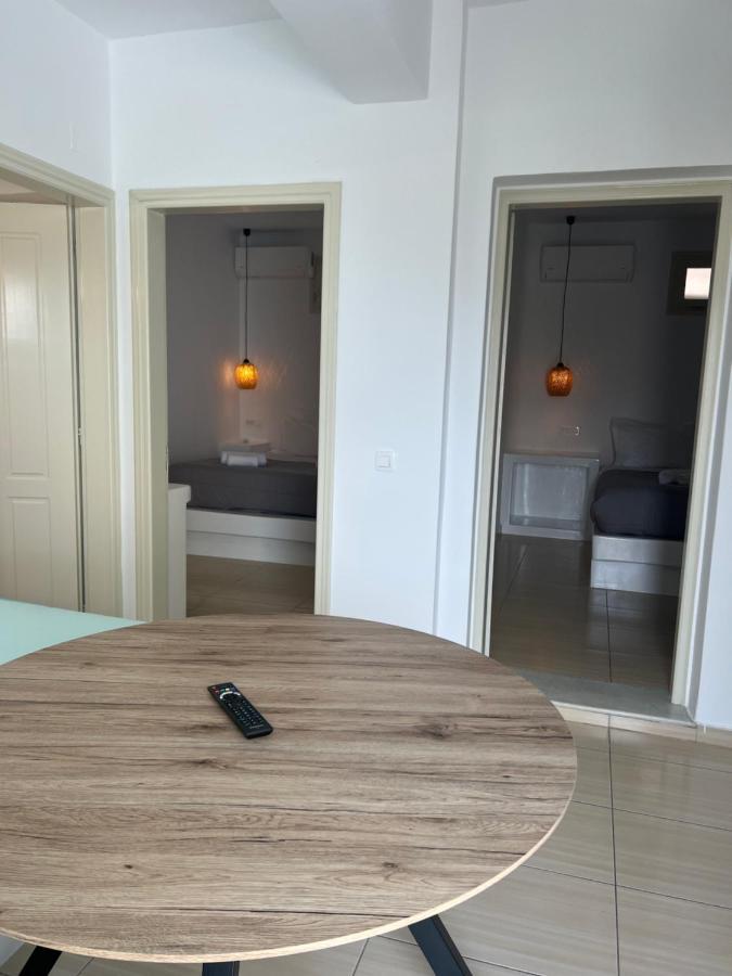 Blackrock Suites Karterados  Dış mekan fotoğraf