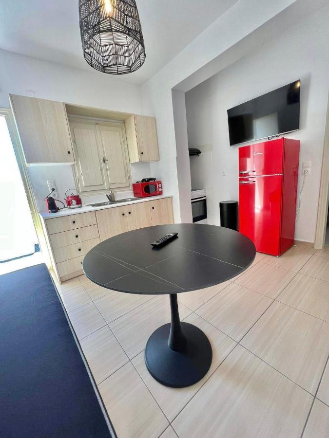 Blackrock Suites Karterados  Dış mekan fotoğraf