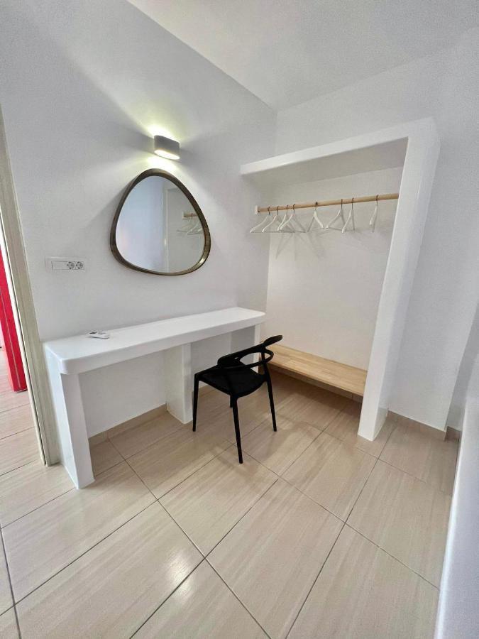 Blackrock Suites Karterados  Dış mekan fotoğraf