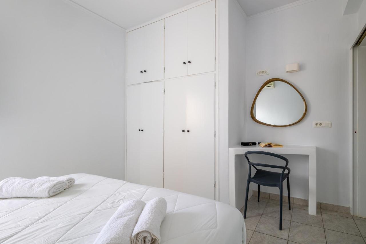 Blackrock Suites Karterados  Dış mekan fotoğraf