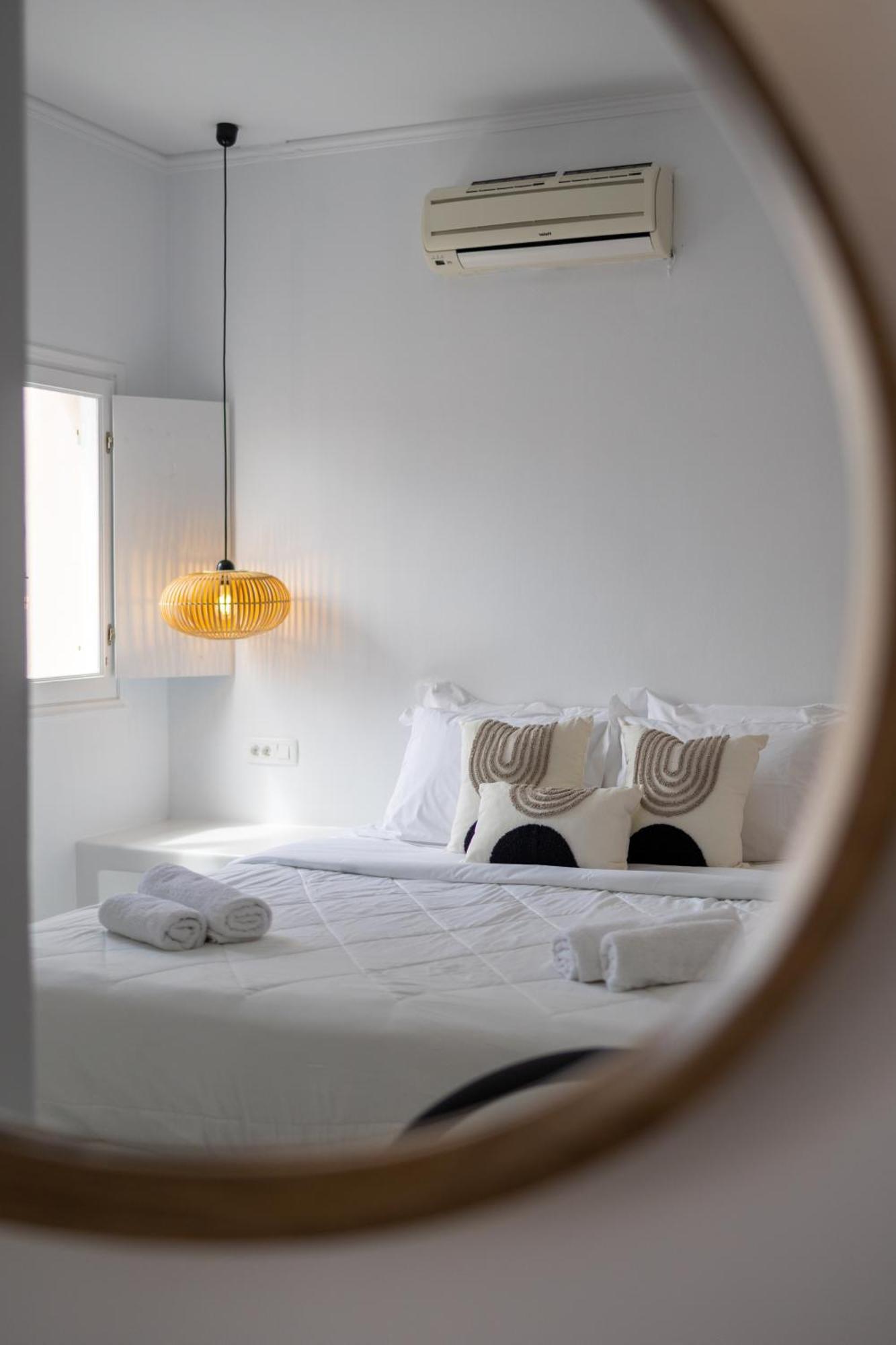 Blackrock Suites Karterados  Dış mekan fotoğraf