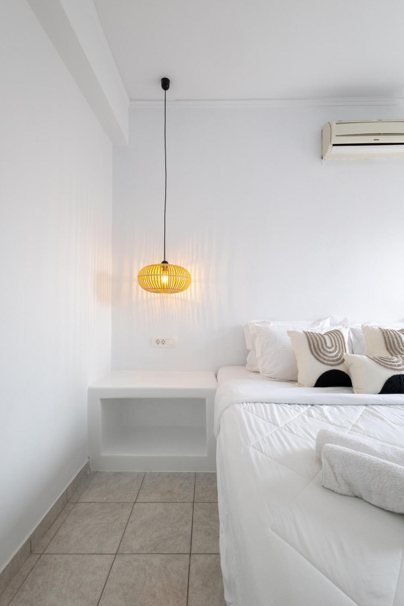 Blackrock Suites Karterados  Dış mekan fotoğraf