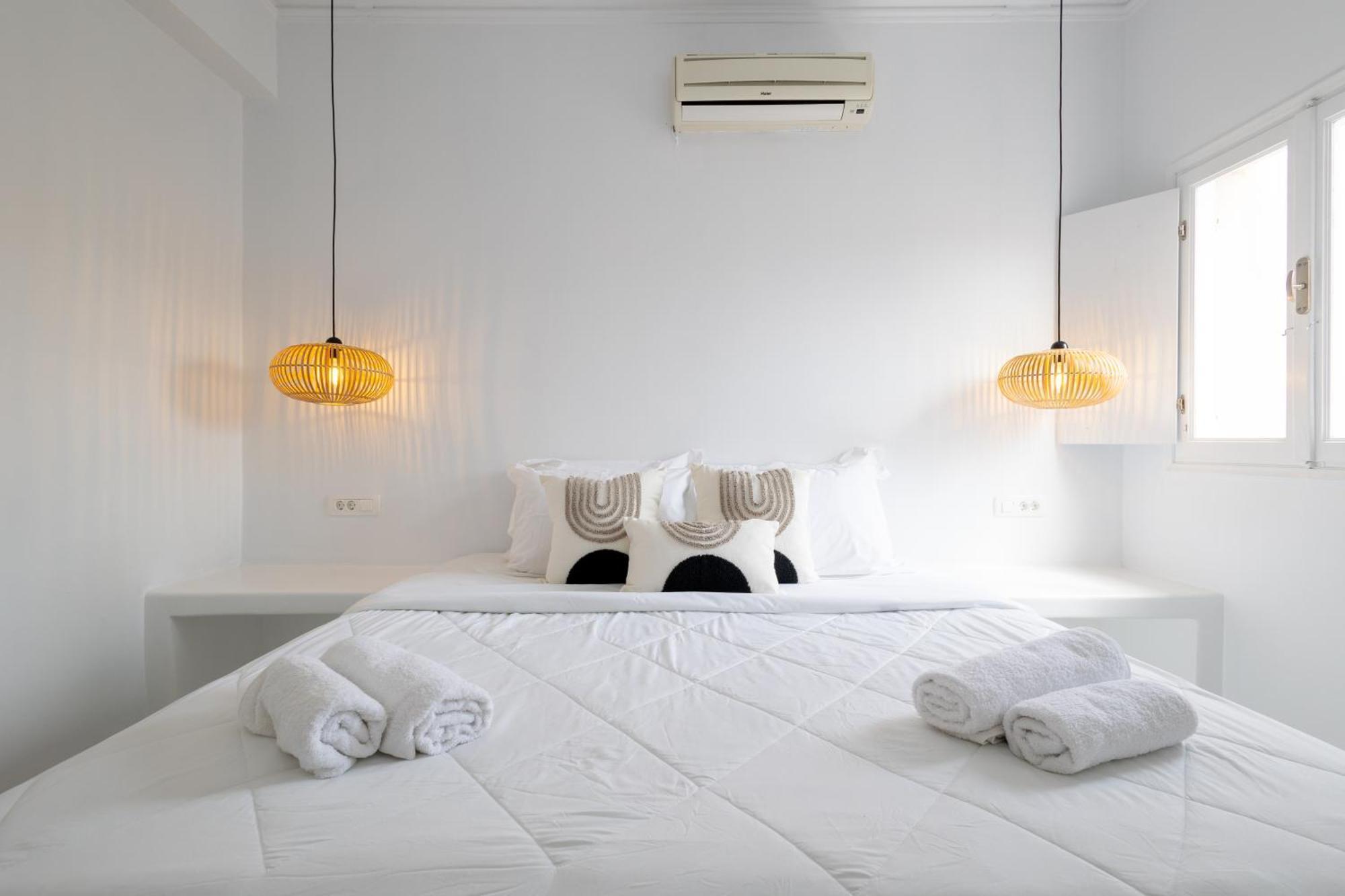 Blackrock Suites Karterados  Dış mekan fotoğraf